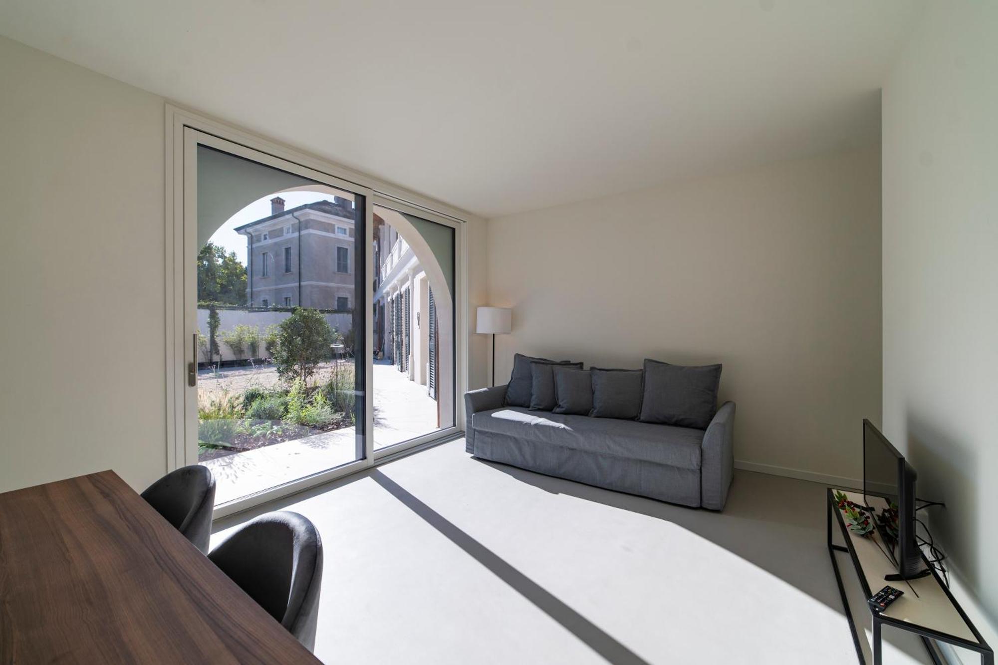 Via Vittorio Veneto 468 Chiari Aparthotel Phòng bức ảnh